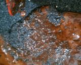 A picture of step 5 of Black Til Chikki.