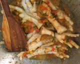 Foto langkah ke 4 dari resep Rica-rica Ceker Pedas.