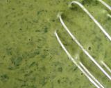A picture of step 4 of Spinach chicken roll.