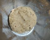 A picture of step 1 of Capsicum Corn Cheese Pizza.