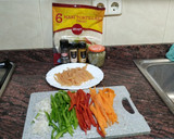Foto del paso 1 de la receta: Fajitas de verduras con pollo al curry