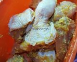 Gambar langkah 2 resipi Ayam Goreng Serai Bawang Putih.