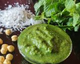 A picture of step 3 of Pudina Chutney.