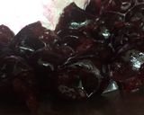 A picture of step 3 of Cherry ice cream.