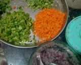 वेज मिक्स रवा अप्पे (vag mix rawa appe recipe in Hindi) रेसिपी चरण 3 फोटो