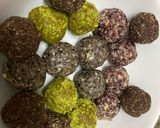 A picture of step 3 of Nuts and dry fruits ball.