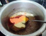 A picture of step 4 of Mutton paya.
