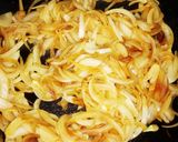 Foto del paso 2 de la receta: Bifes con cebolla