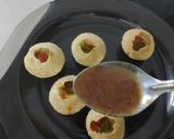 A picture of step 9 of Pani puri.