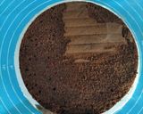 Foto langkah ke 7 dari resep Triple chocolate mousse cake.