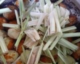Foto langkah ke 1 dari resep Sambel jengkol pedas.