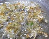पोष्टीक मुग पकोडे (moong pakode recipe in marathi) रेसिपी स्टेप 3 फोटो 