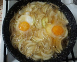 Foto del paso 3 de la receta: Ovos con pan de millo (huevos con pan de maíz 😉)