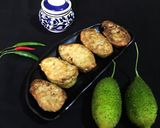 A picture of step 9 of Stuffed Spine Gourd Fries.
