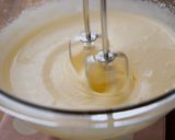 A picture of step 3 of Lemon Cream Sandwich Butter Cake.