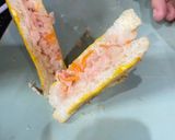 Hình bước làm 4 của món Sandwich nhân tôm