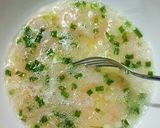รูปขั้นตอนการทำที่ 1 ของ ไข่ดาวกุ้งสับราดซอสโชยุ