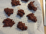 Rocas de chocolate y muesli Súper FÁCIL