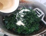 Foto langkah ke 3 dari resep Oseng Daun Pepaya Jepang Pindang Tongkol.