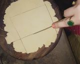 A picture of step 1 of Shredded chicken Ravioli with Coriander and yogurt Chutney.