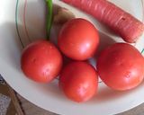 ટામેટા ગાજર સૂપ (Tomato Carrot Soup Recipe In Gujarati) રેસીપી સ્ટેપ1ફોટો