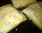 A picture of step 5 of Spicy and crunchy tuna pockets.