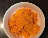 A picture of step 1 of Gajar Halwa Oatmeal.