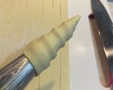 Foto langkah ke 4 dari resep Custard Cream Horn Pastry / Kue Cum Cum.