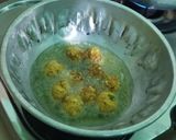 முட்டைக்கோஸ் கோப்தா/cabbage (Muttaikosh kofta recipe in tamil) ரெசிபி ஸ்டேப் 3 புகைப்படம்