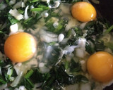 Foto del paso 3 de la receta: Huevos revueltos con espinacas