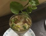 A picture of step 2 of Peach ice tea mojito.