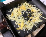 辣乳酪蛋吐司的食譜步驟1照片