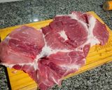 Foto del paso 2 de la receta: 🥩 Bondiola Rellena con Timbal de Ensalada Rusa