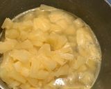 A picture of step 3 of Pineapple and apple pie 🥧 🍍 🍏.