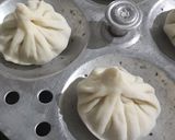 A picture of step 5 of Vegetable and noodles momos.