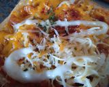 Foto langkah ke 3 dari resep Pizza roti tawar simple enak.