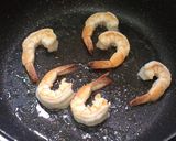 รูปขั้นตอนการทำที่ 3 ของ ข้าวผัดกุ้ง