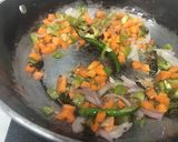 A picture of step 2 of Sewai and sabudana upma.