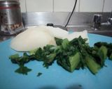 Foto del paso 3 de la receta: Chayote salteado con acelga