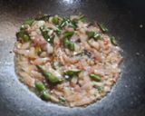 A picture of step 3 of Dalia upma (lapsi upma).