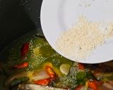 Foto langkah ke 5 dari resep Nasi Liwet Daun Jeruk Teri Jengki.