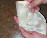 A picture of step 9 of Punjabi samosa.