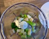 A picture of step 1 of Fresh and fragrant king prawn curry.