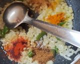 बनी चाव (bunny chow recipe in marathi) रेसिपी स्टेप 1 फोटो 