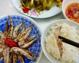Hình bước làm 3 của món Cá cơm kho cay