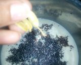 A picture of step 2 of Gur wali chaye.