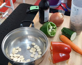 Foto del paso 1 de la receta: Plumas integrales con verduras a la soja y almendras