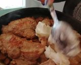 Une image de l'étape 4 de Côte de veau crème et champignons.