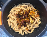 Foto del paso 5 de la receta: Macarrones al huevo con chorizo y sobrasada