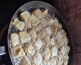 Foto langkah ke 2 dari resep Tumis Praktis Tahu Putih.